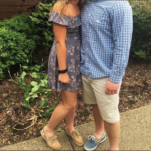 OFF THE SHOULDER DRESS - Picture 7 of 7